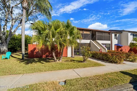 716 Ridge Club Dr, Melbourne, FL 32934