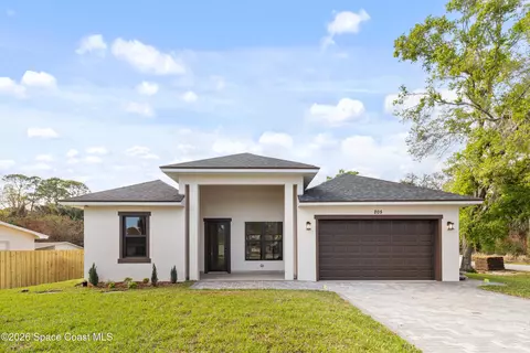 205 Sagamore St, Melbourne, FL 32904
