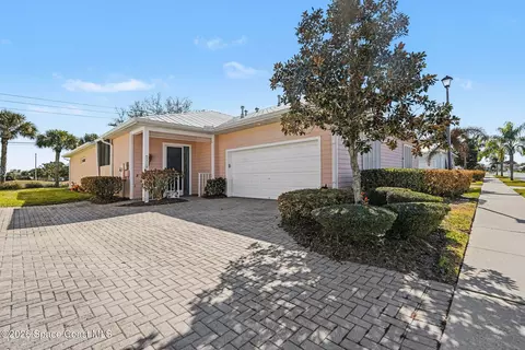 4220 Alamanda Key Dr, Melbourne, FL 32901