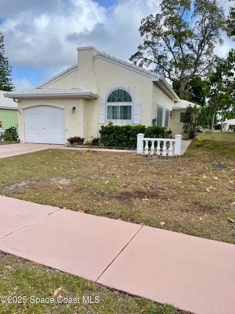 882 Wateroak Dr NE #PORT MALABAR  59, Palm Bay, FL 32905