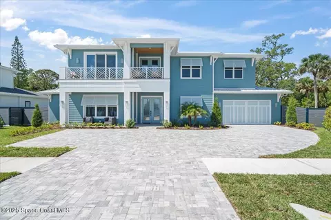 5302 Riveredge Dr, Titusville, FL 32780