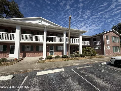 1870 Knox Mcrae Dr #101B, Titusville, FL 32780