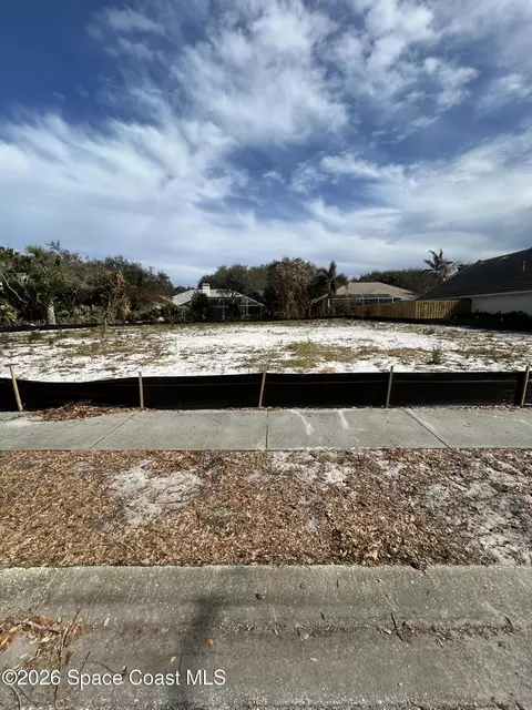 760 Nightingale Dr, Indialantic, FL 32903