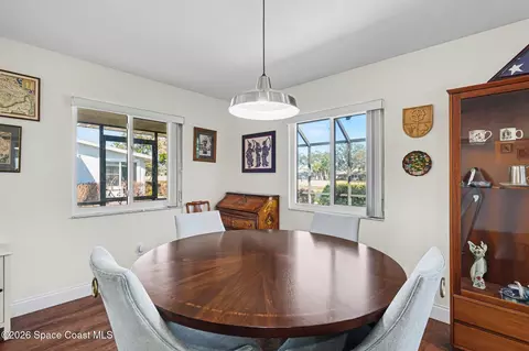 Dining - 1311 Independence Ave, Melbourne, FL 32940 photo 1 of 4