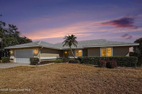 Exterior - 1311 Independence Ave, Melbourne, FL 32940 photo 4 of 7