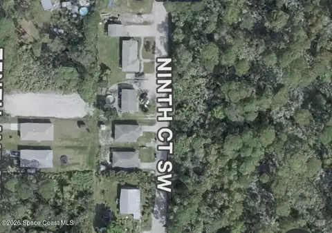 1245 9th Ct SW, Vero Beach, FL 32962