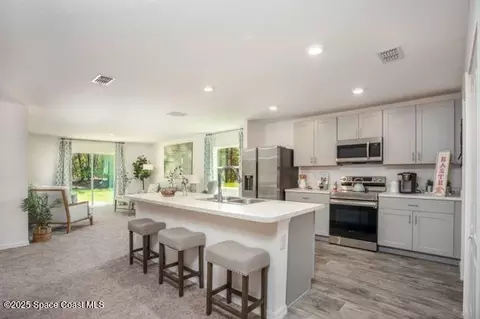 1158 Ruby St SE, Palm Bay, FL 32909 photo 3
