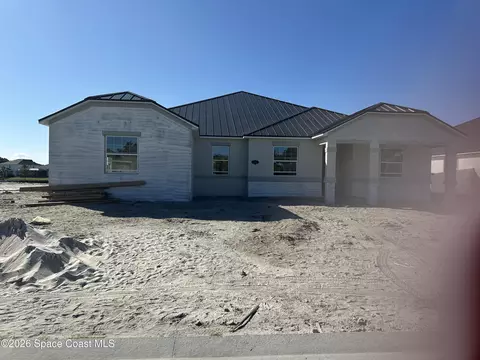 6296 Moonrise Dr, Merritt Island, FL 32953
