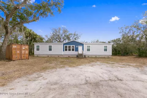 9175 Freedom Rd, Mims, FL 32754
