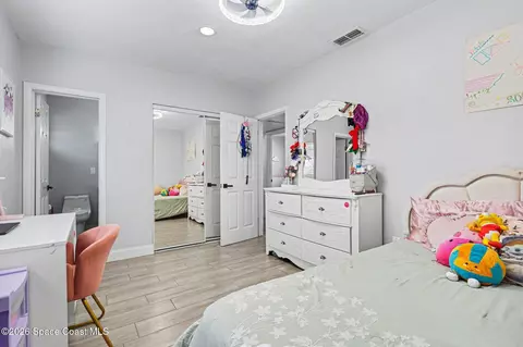 Bedroom - 809 Espanola Way, Melbourne, FL 32901 photo 9 of 9