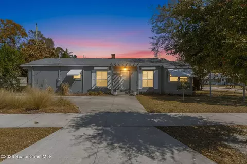1811 Hickory St, Melbourne, FL 32901