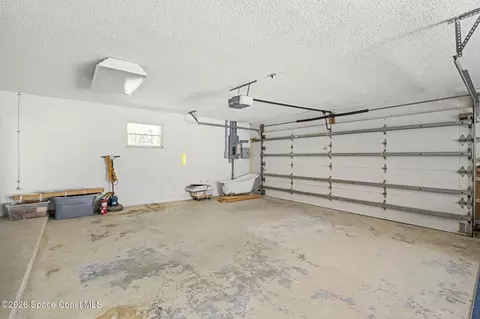 Other - 620 W Pine Rd, Melbourne, FL 32904 photo 5 of 8