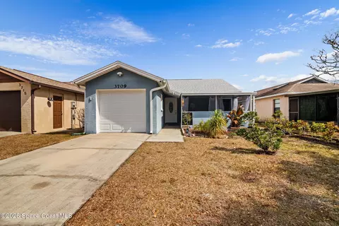 3709 Driftwood Dr, Melbourne, FL 32935