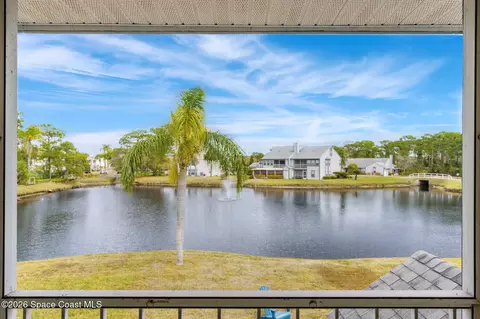 4740 Lake Waterford Way W #2-112, Melbourne, FL 32901