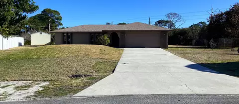 407 Heather Ave NE, Palm Bay, FL 32907