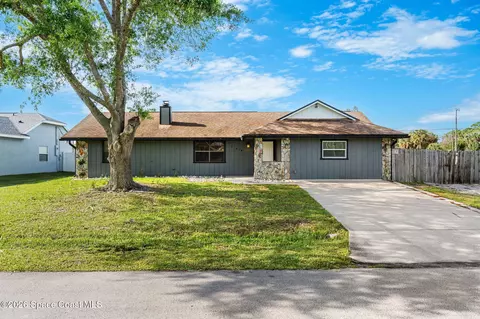 364 Hatcher St SE, Palm Bay, FL 32909