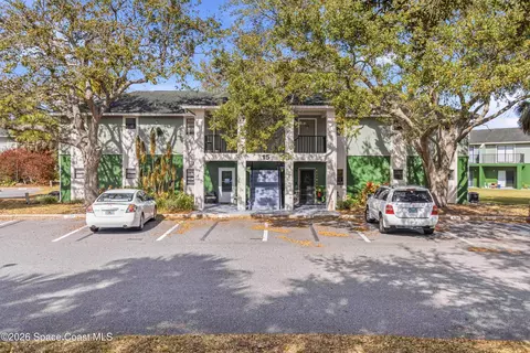 2258 Flower Tree Cir, Melbourne, FL 32935