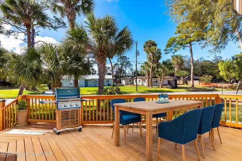 Exterior - 135 Oakledge Dr, Rockledge, FL 32955 photo 8 of 9