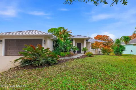 1895 17th Ave SW, Vero Beach, FL 32962