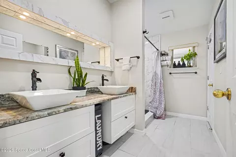 Bath - 215 Mcclain Dr, West Melbourne, FL 32904 photo 3 of 3