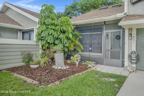 1431 SE Ashville Ct, Port Saint Lucie, FL 34952