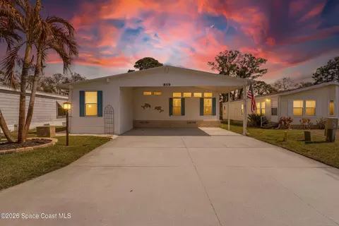 859 Tamarind Cir, Barefoot Bay, FL 32976
