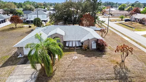 602 Ballon Ter SE, Palm Bay, FL 32909