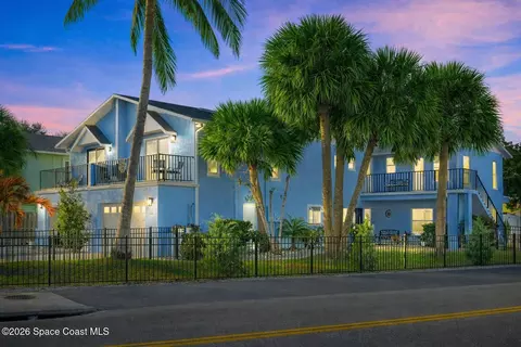 526 Jefferson Ave, Cape Canaveral, FL 32920