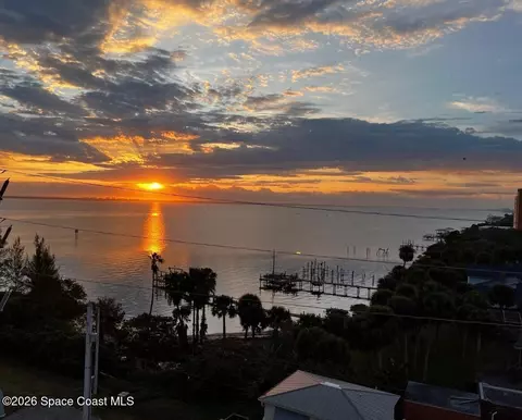 1437 Pineapple Ave #701, Melbourne, FL 32935