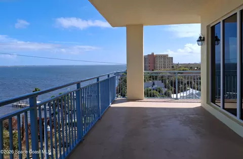 View/Area - 1437 Pineapple Ave #701, Melbourne, FL 32935 photo 4 of 11