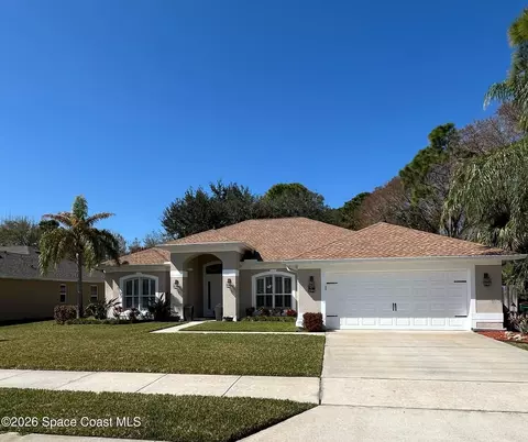 2304 Merlin Dr, Melbourne, FL 32904