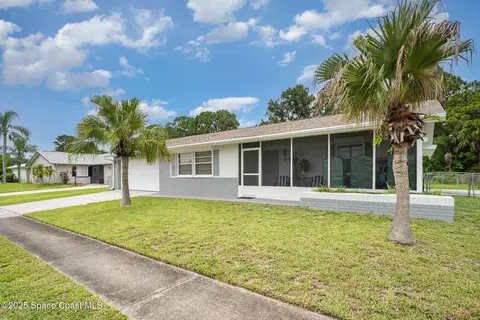 Exterior - 2823 Wright Ave, Melbourne, FL 32935 photo 2 of 6