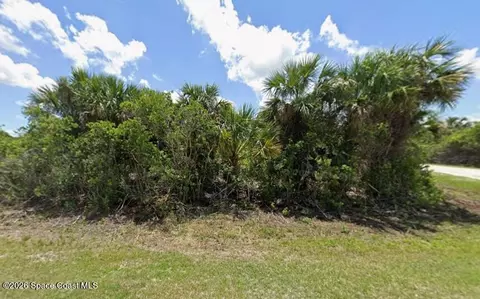 3201 Mockinbird Ave SW, Palm Bay, FL 32908
