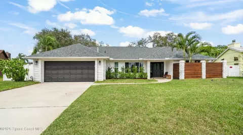 1272 Silver Lake Dr, Melbourne, FL 32940