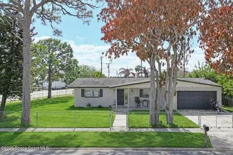 1300 Lester Ct, Merritt Island, FL 32952