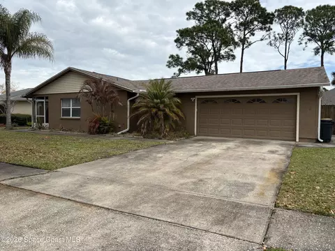 962 Bayberry Ln, Rockledge, FL 32955