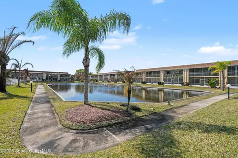 2135 N Courtenay Pkwy #128, Merritt Island, FL 32953