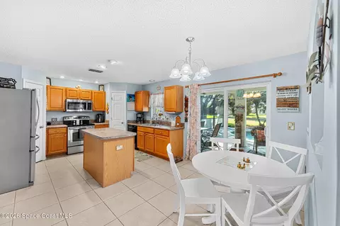Kitchen - 256 Mcclain Dr, Melbourne, FL 32904 photo 4 of 4