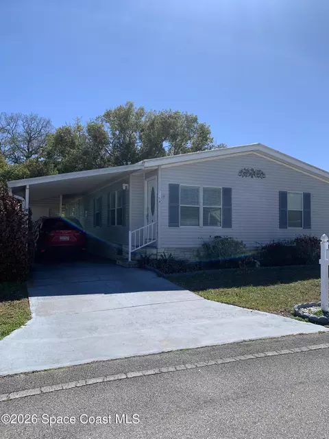 1158 Greenview Ct NE, Palm Bay, FL 32907