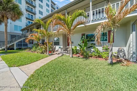 2012 Grant Pl #102, Melbourne, FL 32901