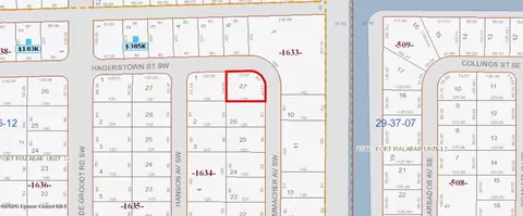 910 Hammacher Ave SW, Palm Bay, FL 32908