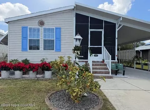 810 Wren Cir, Barefoot Bay, FL 32976
