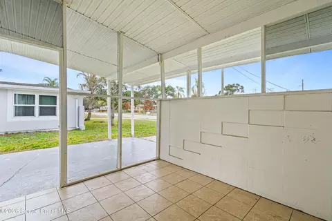 Exterior - 4037 Edward St, Melbourne, FL 32901 photo 3 of 5
