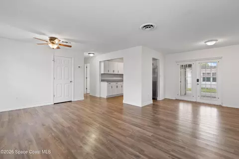 Living - 4037 Edward St, Melbourne, FL 32901 photo 2 of 3