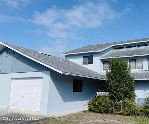 3749 Canberra Ct, Titusville, FL 32780
