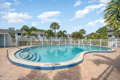 Exterior - 2016 Manor Dr NE, Palm Bay, FL 32905 photo 1 of 3
