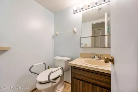 Bath - 2016 Manor Dr NE, Palm Bay, FL 32905 photo 1 of 2