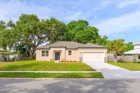 958 Chace Ln NE, Palm Bay, FL 32905