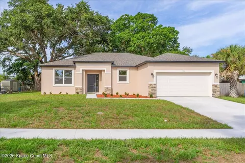 958 Chace Ln NE, Palm Bay, FL 32905