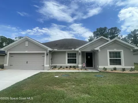 442 La Coco St SW, Palm Bay, FL 32908